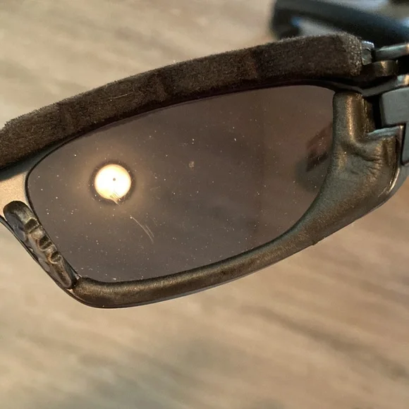 Sunglasses - Picture 9 of 9